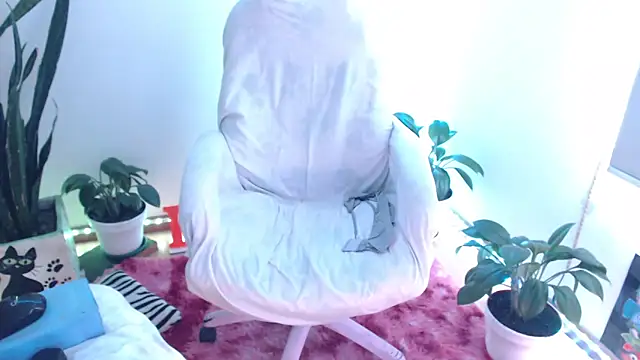 Snapshot of samy_love35 chatting on October 3, 7:00 pm samy love35 online show from October 3, 7:00 pm