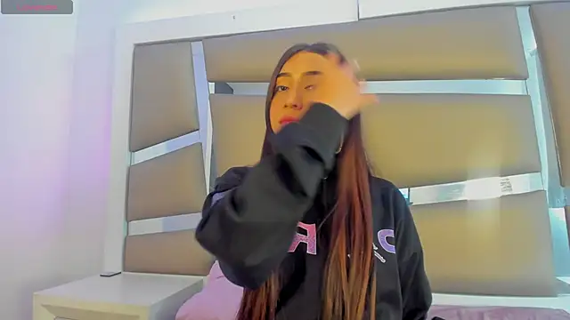 Snapshot of Princess_tokyo chatting on January 27, 4:11 pm Princess tokyo online show from January 27, 4:11 pm