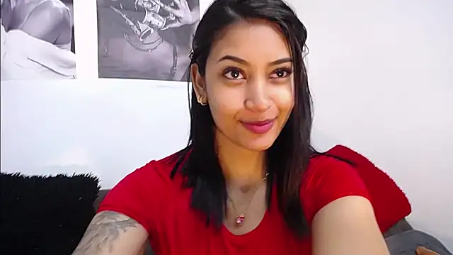 loretahorny online show from October 4, 1:42 pm