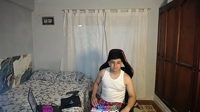 xxxcocorood online show from December 2, 11:00 pm