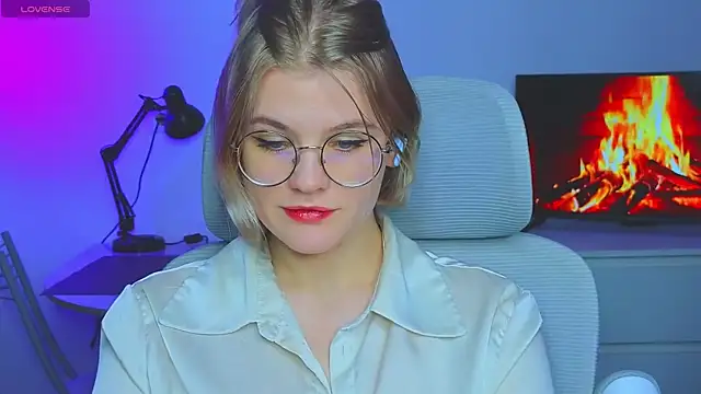  JessieVibes online show from February 6, 4:03 pm