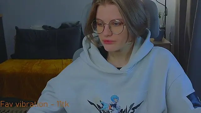  JessieVibes online show from October 18, 12:28 pm