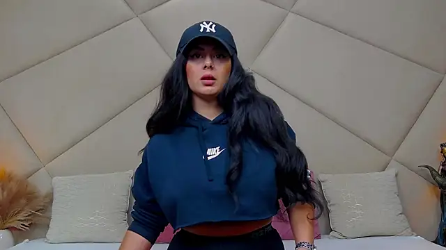 ChloeFrost online show from September 20, 4:57 am