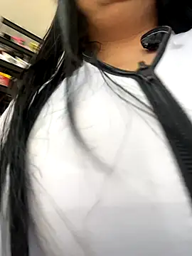 Miia Jazmin online show from October 15, 4:07 pm