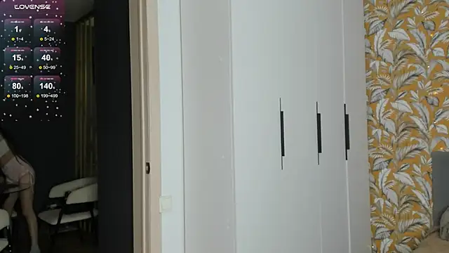 Anny Leps online show from September 10, 3:56 pm