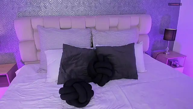 ah mara  online show from February 1, 11:43 am