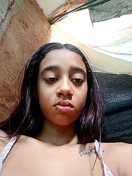 Zoe Sweett18 online show from February 15, 1:05 pm