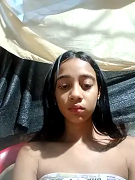 Zoe Sweett18 online show from February 28, 11:01 pm