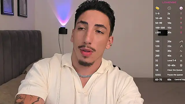 dylanspencer28 online show from February 20, 7:08 pm