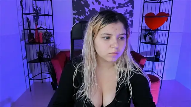 DiaAngell online show from October 9, 7:45 pm