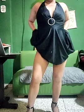 ilonna2025 online show from September 21, 11:28 pm