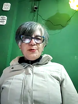 ilonna2025 online show from October 4, 9:07 am