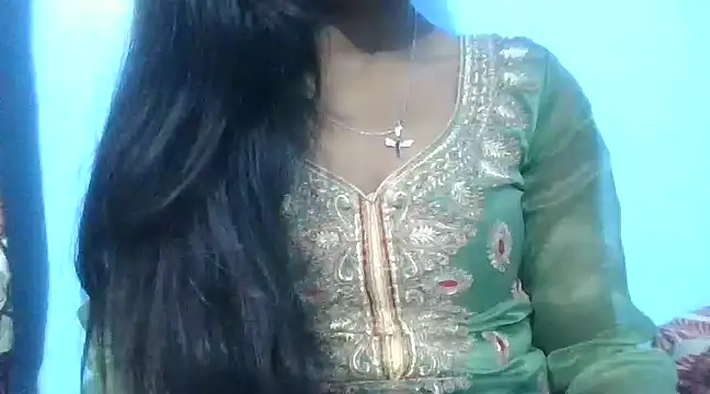 Snapshot of Leoni_G chatting on February 20, 7:12 am Leoni G online show from February 20, 7:12 am