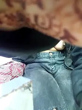 Snapshot of Leoni_G chatting on February 23, 12:16 pm Leoni G online show from February 23, 12:16 pm