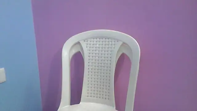 Snapshot of Leoni_G chatting on October 24, 8:22 am Leoni G online show from October 24, 8:22 am