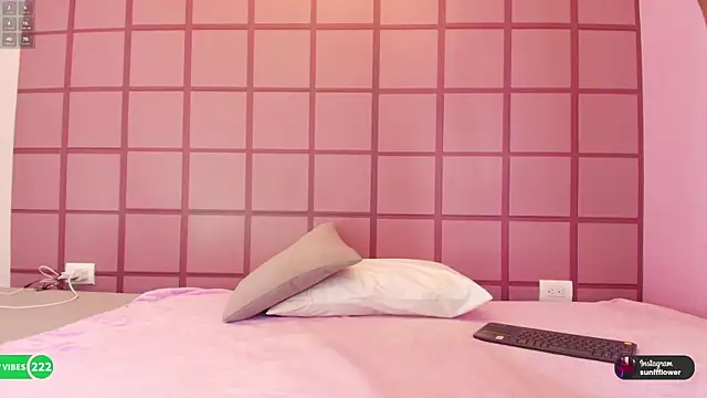 LissMonroe online show from November 30, 11:36 am