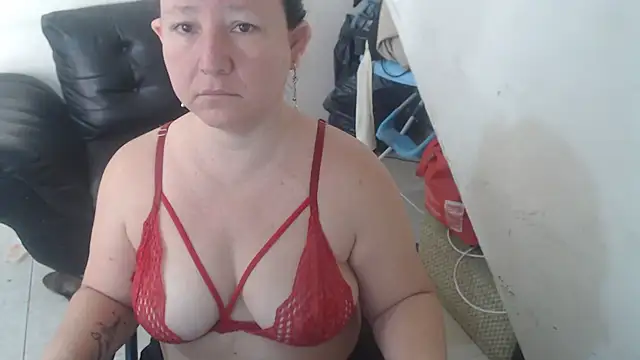 Yohis Kiut25 online show from November 15, 5:42 pm