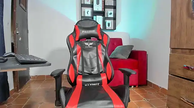 dereckgreen online show from January 30, 10:19 pm