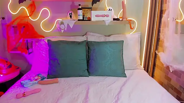 Palmer Evans online show from October 29, 4:31 pm