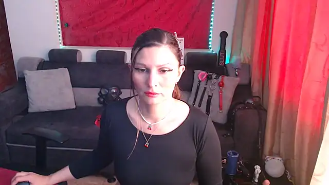 sachaclinford online show from October 10, 6:29 pm