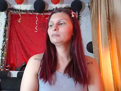 sachaclinford online show from November 26, 7:48 pm