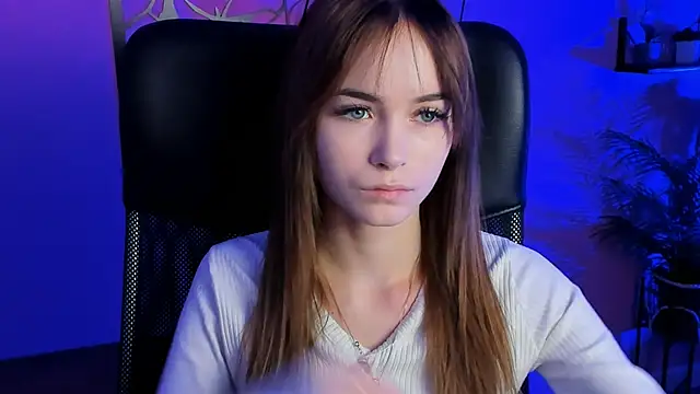 Snapshot of DakotaaJohnnson chatting on February 6, 10:26 am DakotaaJohnnson online show from February 6, 10:26 am