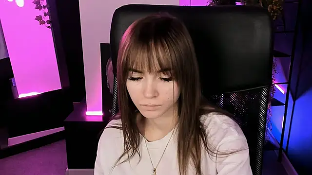 Snapshot of DakotaaJohnnson chatting on February 11, 3:18 pm DakotaaJohnnson online show from February 11, 3:18 pm