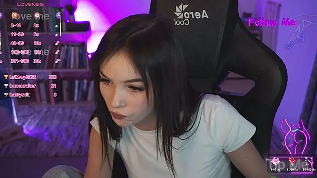 Snapshot of DakotaaJohnnson chatting on March 22, 3:09 pm DakotaaJohnnson online show from March 22, 3:09 pm