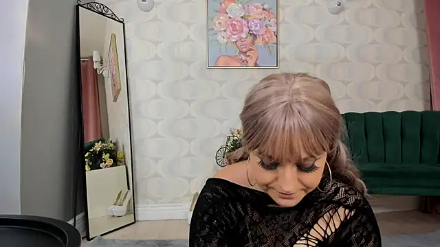 PatriciaSpice online show from February 1, 8:18 am