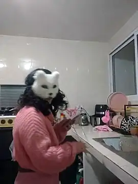 GinnyDelice online show from February 21, 2:50 am