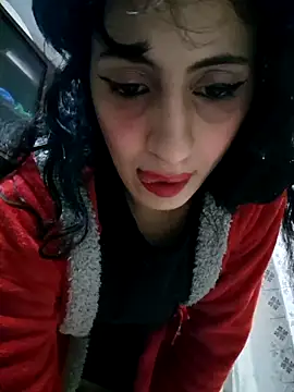 majdolin78 online show from March 14, 7:12 pm