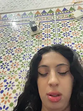 majdolin78 online show from September 22, 10:17 am