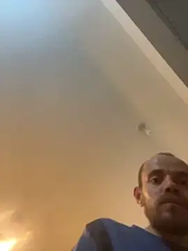 Snapshot of wyattstone chatting on October 22, 11:26 pm wyattstone online show from October 22, 11:26 pm