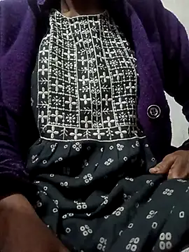 Sexy Tanya69 online show from December 4, 3:32 pm