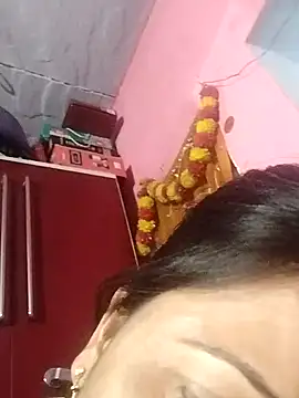 Snapshot of Bhavya_Bhan chatting on January 31, 11:46 am Bhavya Bhan online show from January 31, 11:46 am