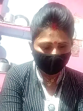 Snapshot of Bhavya_Bhan chatting on January 31, 4:17 pm Bhavya Bhan online show from January 31, 4:17 pm