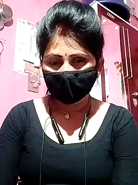 Snapshot of Bhavya_Bhan chatting on February 9, 6:26 pm Bhavya Bhan online show from February 9, 6:26 pm