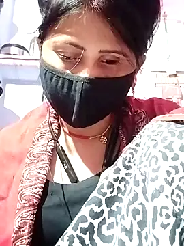 Snapshot of Bhavya_Bhan chatting on February 10, 12:52 am Bhavya Bhan online show from February 10, 12:52 am