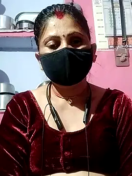 Snapshot of Bhavya_Bhan chatting on February 13, 7:52 pm Bhavya Bhan online show from February 13, 7:52 pm