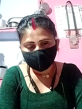 Snapshot of Bhavya_Bhan chatting on February 14, 5:36 pm Bhavya Bhan online show from February 14, 5:36 pm