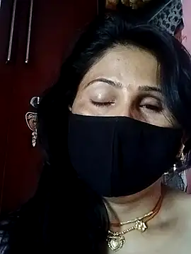 Snapshot of Bhavya_Bhan chatting on February 28, 5:48 pm Bhavya Bhan online show from February 28, 5:48 pm