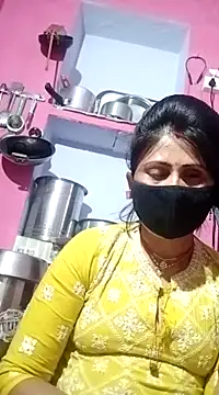 Snapshot of Bhavya_Bhan chatting on March 21, 5:12 pm Bhavya Bhan online show from March 21, 5:12 pm