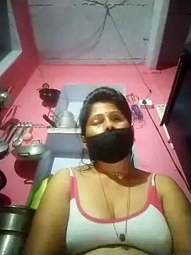 Snapshot of Bhavya_Bhan chatting on September 13, 12:21 am Bhavya Bhan online show from September 13, 12:21 am