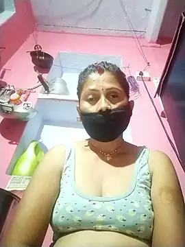 Snapshot of Bhavya_Bhan chatting on October 15, 12:22 am Bhavya Bhan online show from October 15, 12:22 am