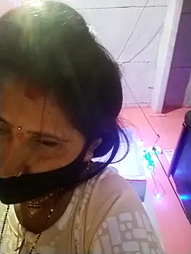 Snapshot of Bhavya_Bhan chatting on October 20, 6:52 pm Bhavya Bhan online show from October 20, 6:52 pm