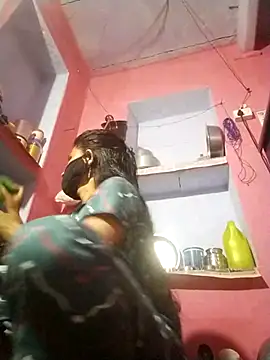 Snapshot of Bhavya_Bhan chatting on October 26, 12:16 am Bhavya Bhan online show from October 26, 12:16 am