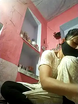 Snapshot of Bhavya_Bhan chatting on November 21, 1:48 am Bhavya Bhan online show from November 21, 1:48 am