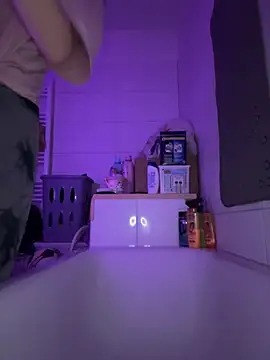 Ciara2004 online show from November 14, 6:06 pm