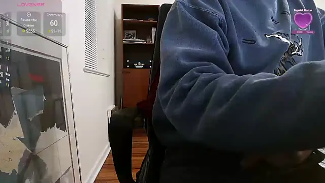 Prolapse Pig online show from February 23, 4:07 am