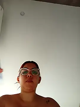 brithany olson25 online show from February 16, 1:38 pm